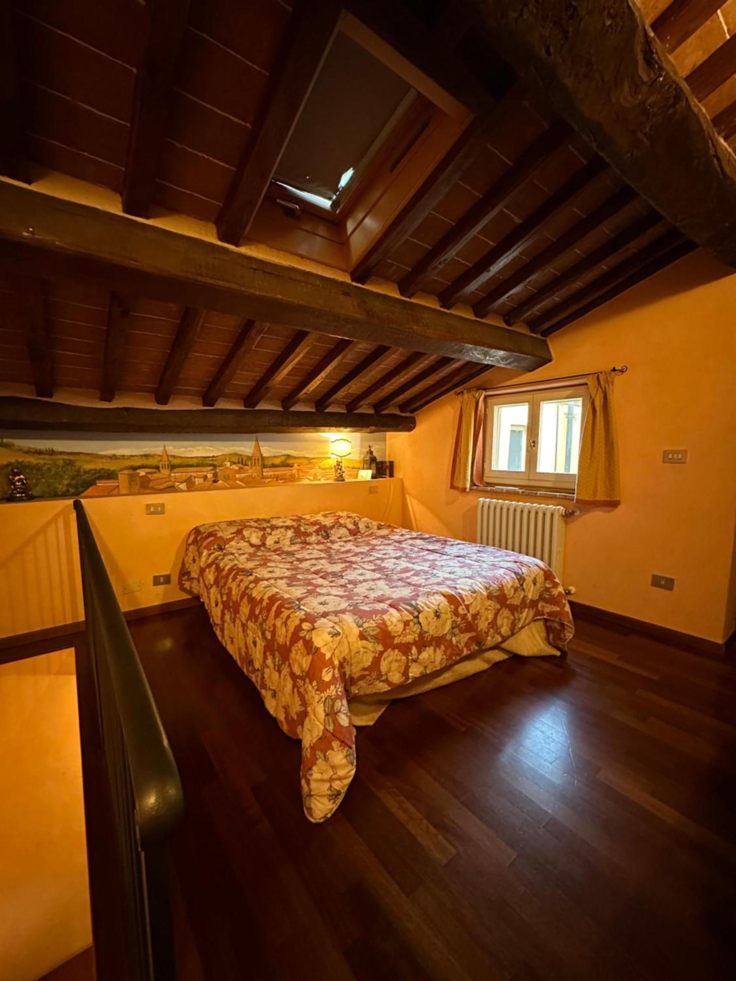 サンセポルクロ ロカンダ グイディ Bed & Breakfast エクステリア 写真