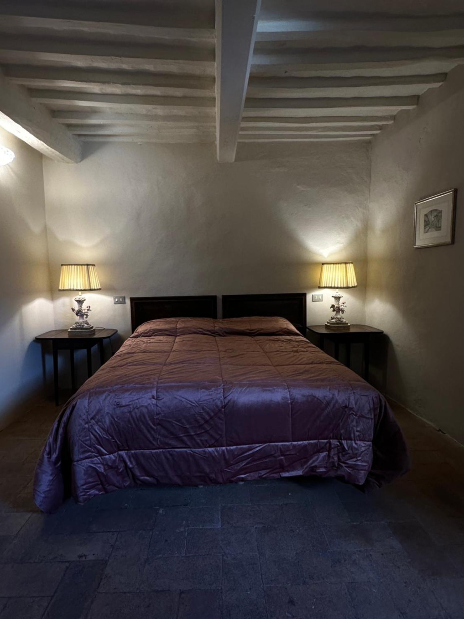 サンセポルクロ ロカンダ グイディ Bed & Breakfast エクステリア 写真